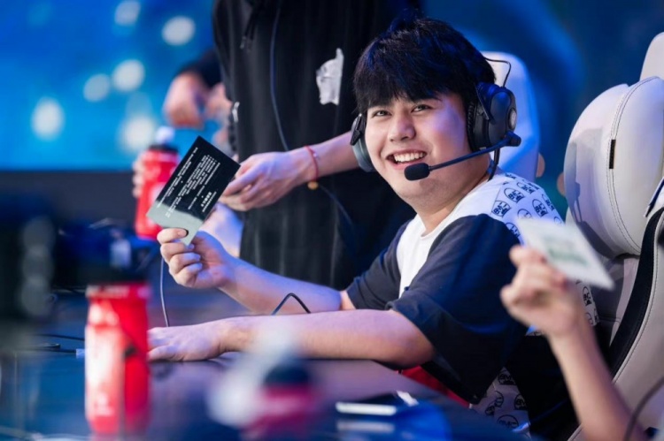 范子铭小感 范子铭小感